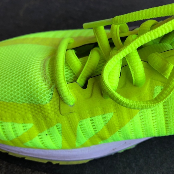 Men’s 9.5 GEL-DS TRAINER 23 Runners -Safety Yellow - Picture 14 of 16